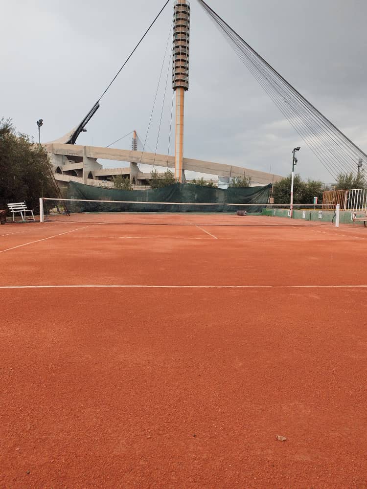 رزرو آنلاین زمین تنیس خانوادگی تختی