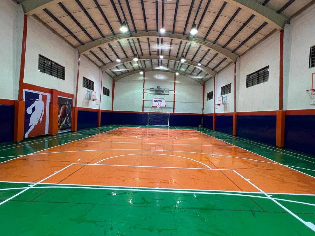 سالن چند منظوره ثامن دادمان