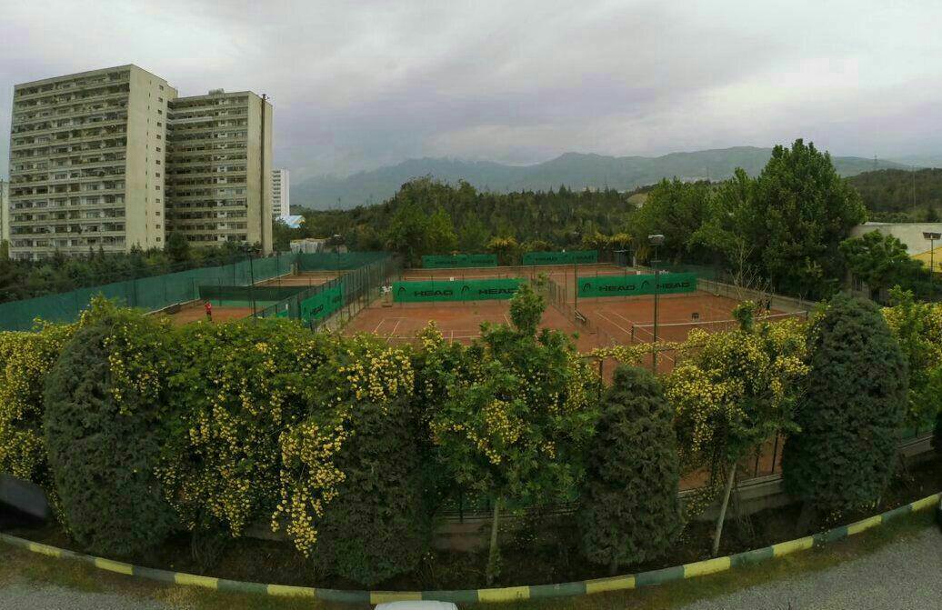 رزرو زمین تنیس شهرک امید